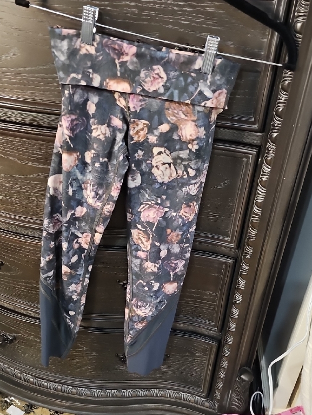 lululemon Fast and Free Crop II, Nulux Fabric, Stunning with Mesh - Picture 9 of 12